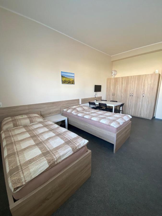 Hostel Hodonín 外观 照片